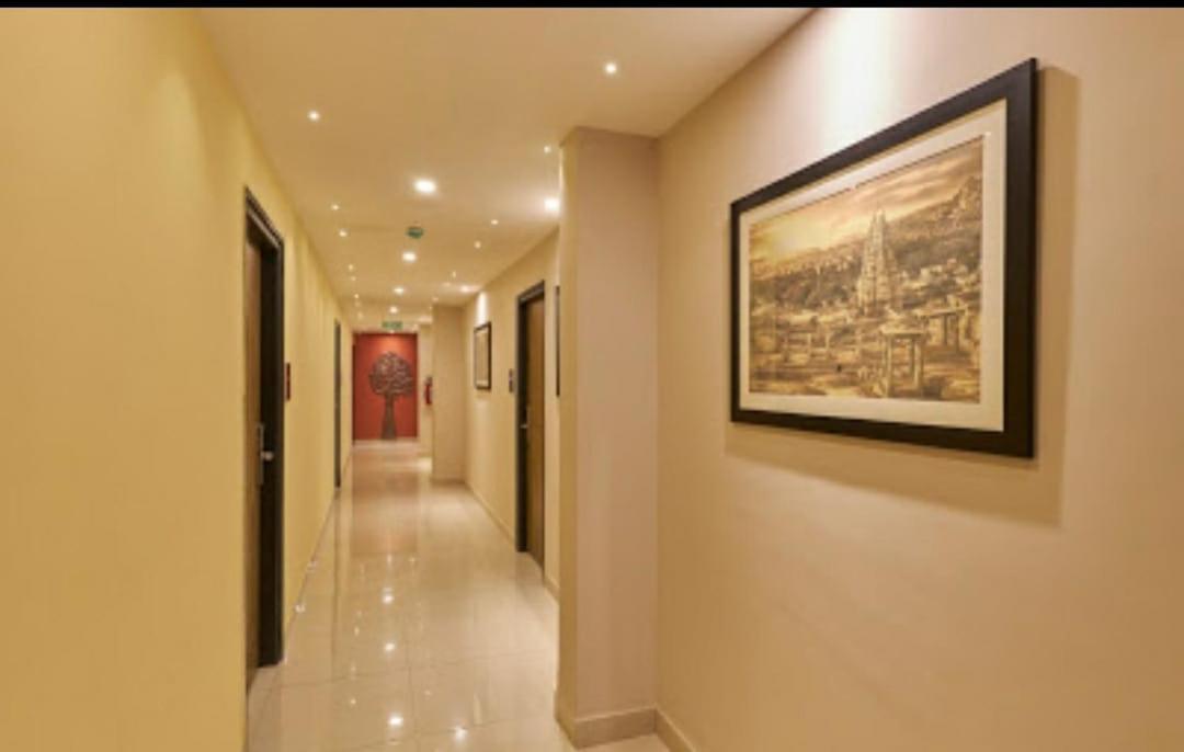 Regenta Inn Grand Koramangala By Royal Orchid Hotels Bangalore Exterior foto